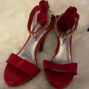 Fioni Night Red Bejeweled High Heels Size 8
